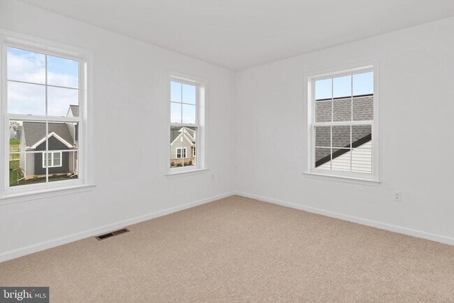 Building Photo - 508 Charleston Dr