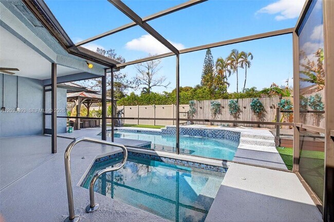 Building Photo - 13808 Geranium Pl