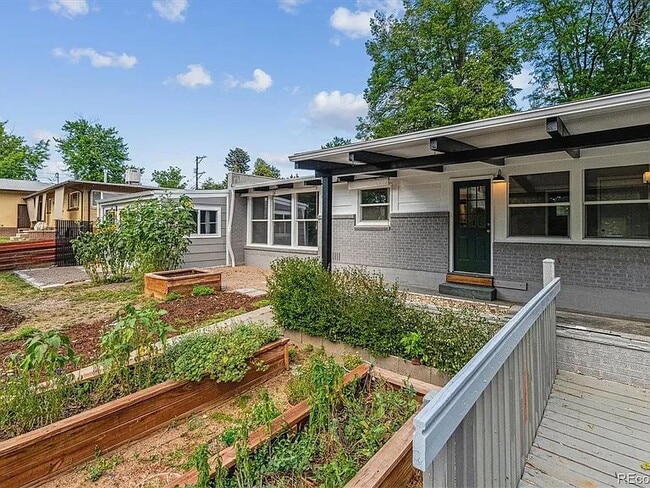 Building Photo - Quiet, Tree-Shaded Mid-Mod Steps to Downtown Littleton. Gorgeous Remodel.