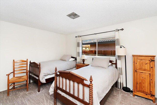 Building Photo - 51835 Avenida Madero