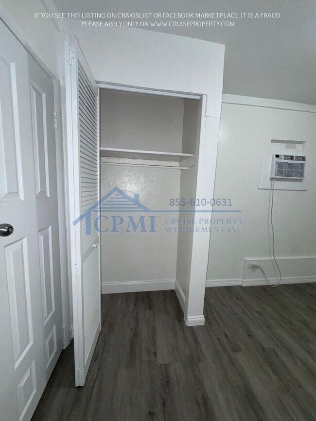 Building Photo - 5814 Taylor St