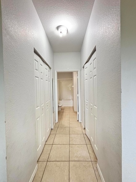 Building Photo - 3080 Grandiflora Dr