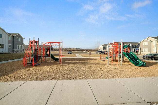 Building Photo - 15287 S Tack Way