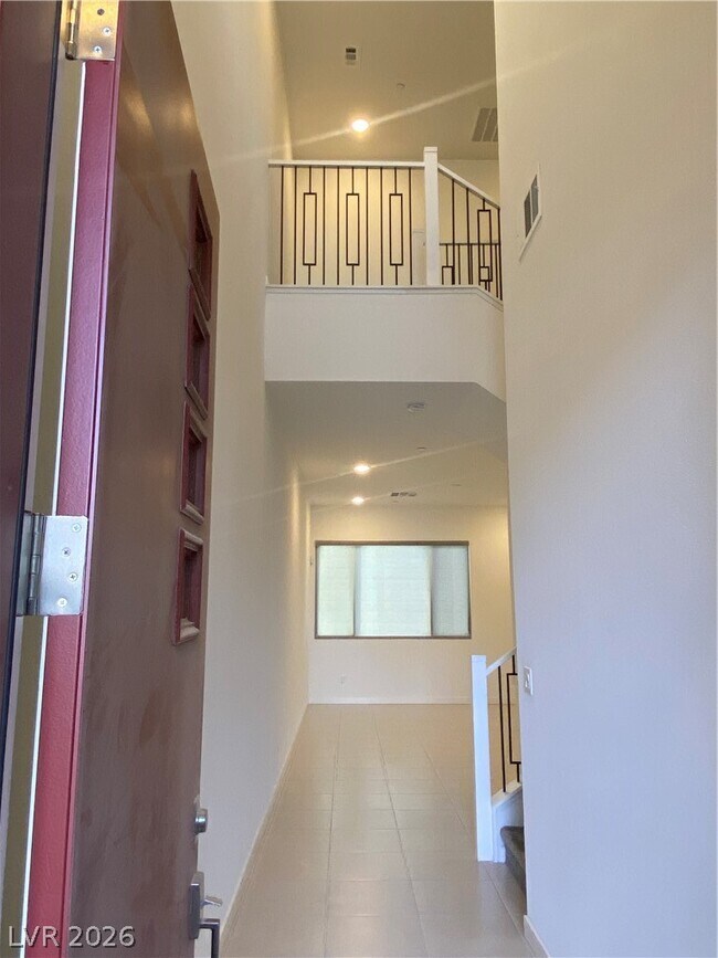 Building Photo - 3211 Centano Ave