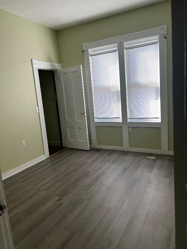 Building Photo - 297 Point St