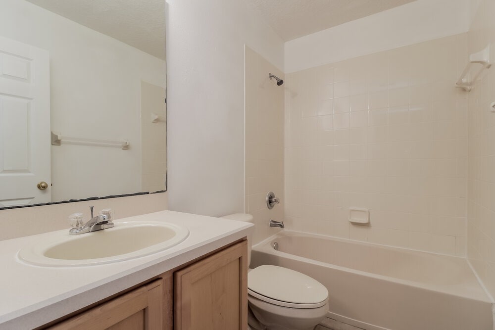 Building Photo - 2010 Stone Abbey Blvd