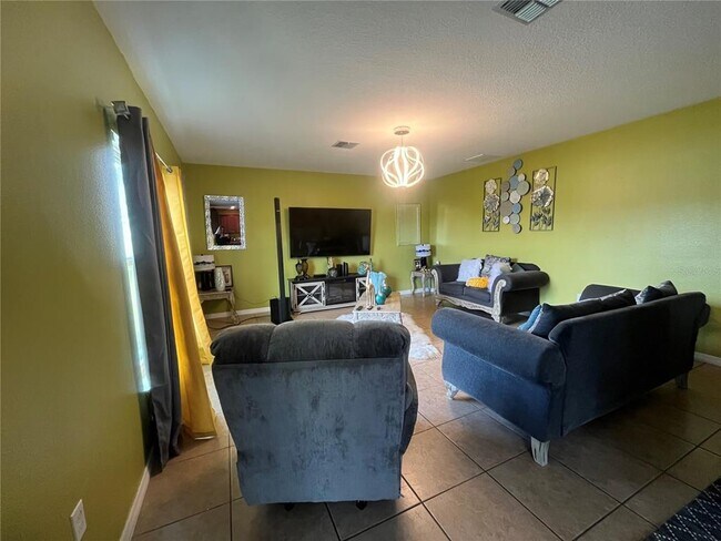 Building Photo - 3857 Gulf Shore Cir