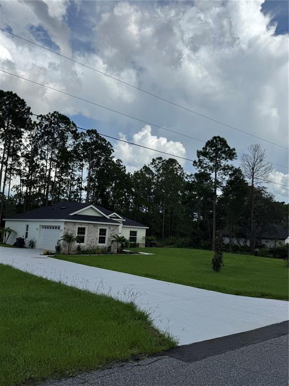 Building Photo - 41346 Persimmon St