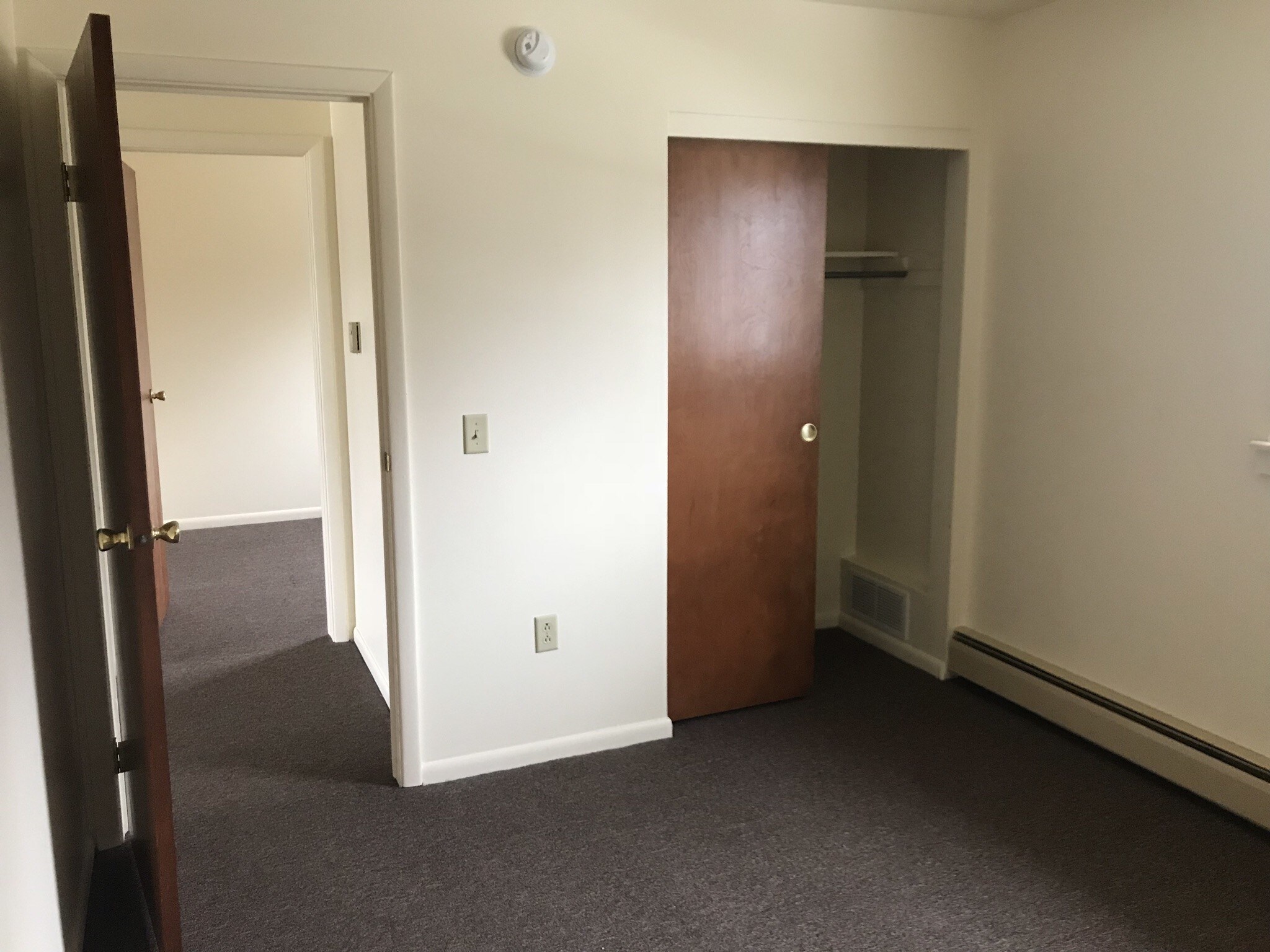 Bedroom 2 - 8 E Main St