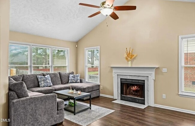 Building Photo - 1142 Blankshire Rd