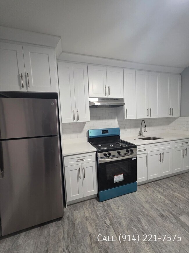 Building Photo - 30 Cliff St