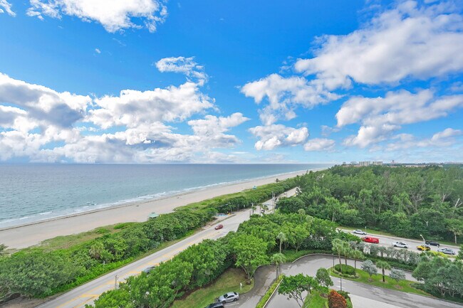 Building Photo - 4001 N Ocean Blvd