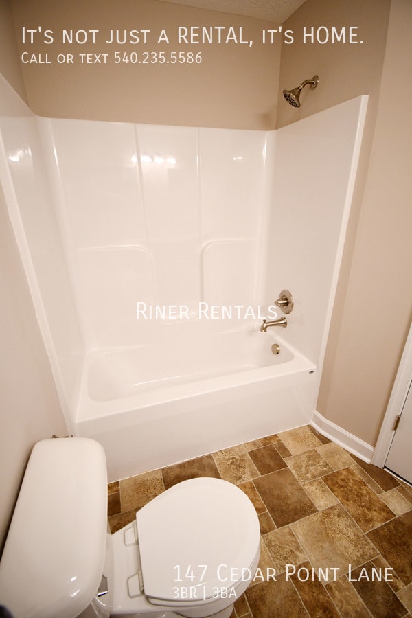 Building Photo - 147 Cedar Point Ln