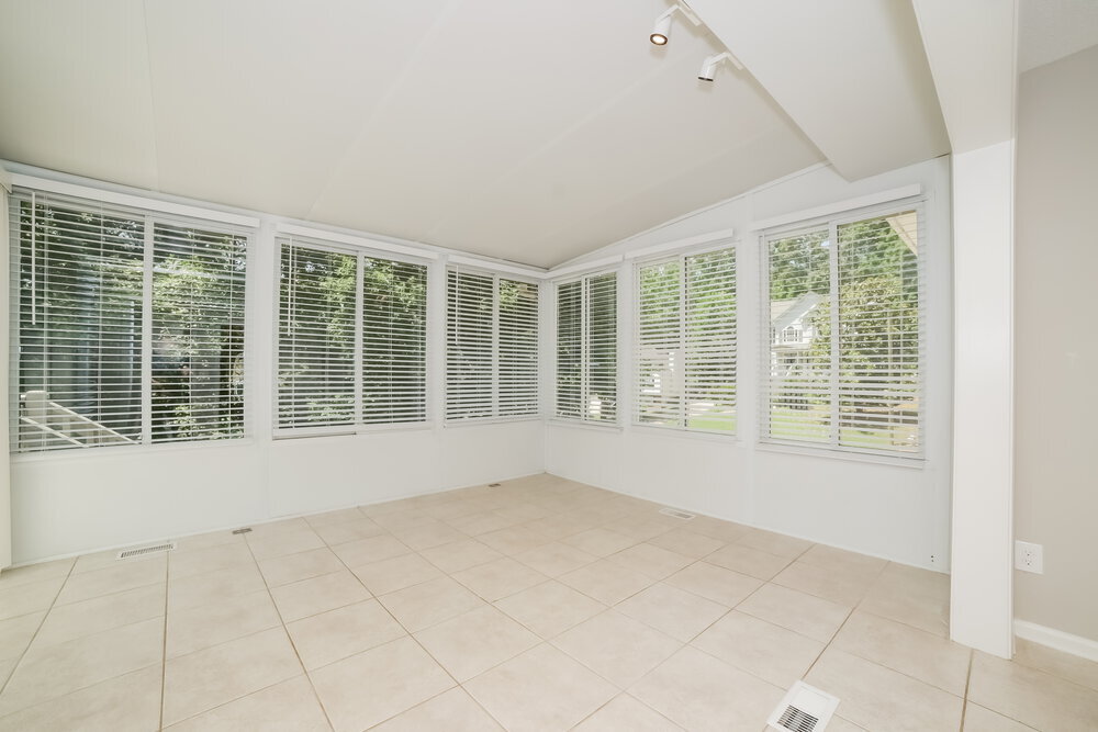 Building Photo - 6868 Robinwood Trail