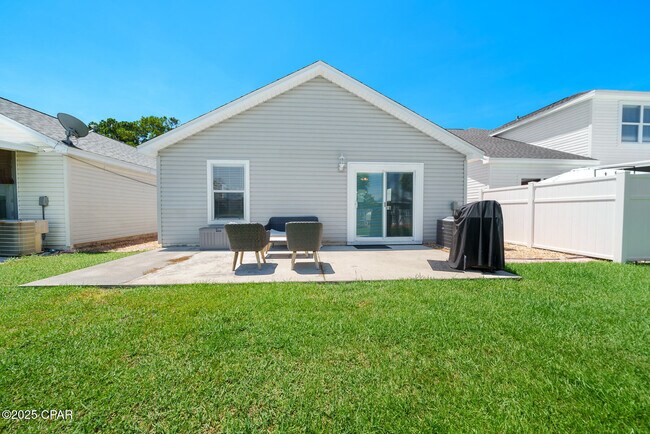 Building Photo - 11810 Cabana Ct