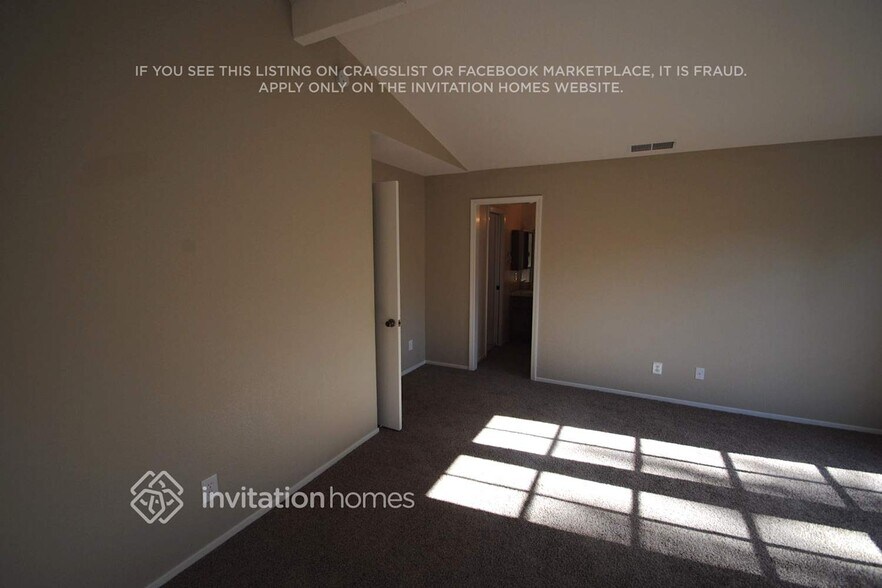 Building Photo - 439 R St