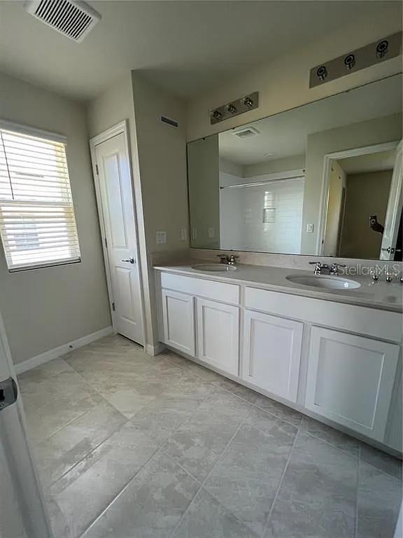 Building Photo - 4569 Sparkling Shell Ave