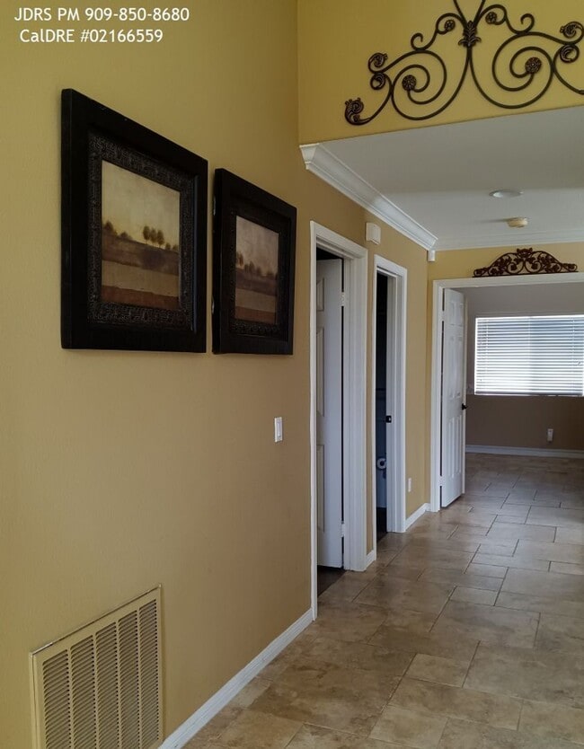 Building Photo - Chino Hills 5 bedroom Home with Swimming Pool