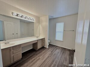 Building Photo - 814 Empresario Dr