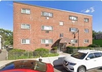 Building Photo - 624 Hyde Park Ave