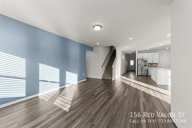 Building Photo - 156 Red Valor St