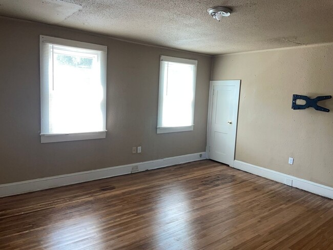 Building Photo - Affordable 1 Bedroom Apartment in Concord