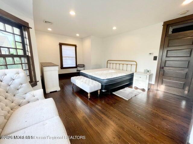 Building Photo - 110 Corlies Ave