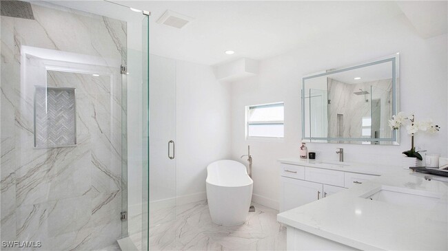 Building Photo - 16973 Timberlakes Dr
