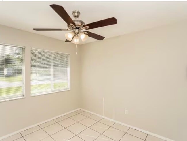 Building Photo - 1532 Pulaski St