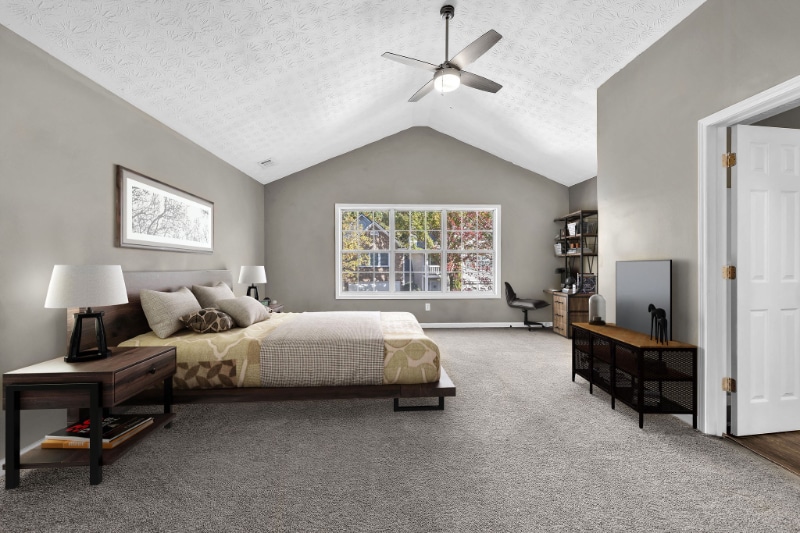 Building Photo - 732 Shadow Lake Dr