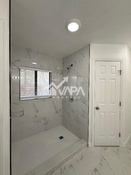 Building Photo - 8659 Serene Ridge Dr