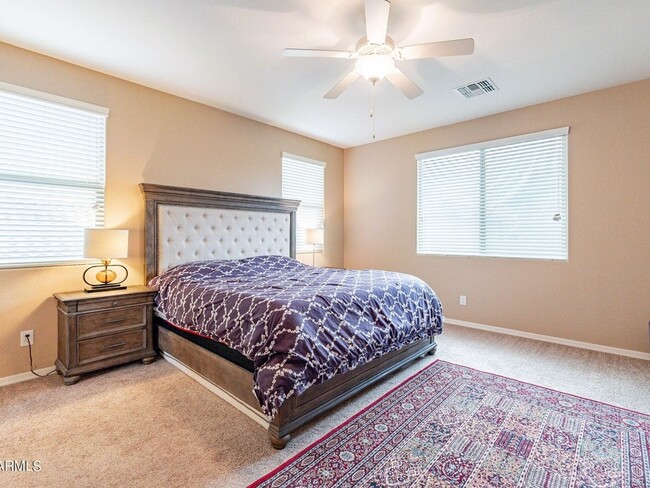 Building Photo - 4 Bedroom Single Family Home in Chandler