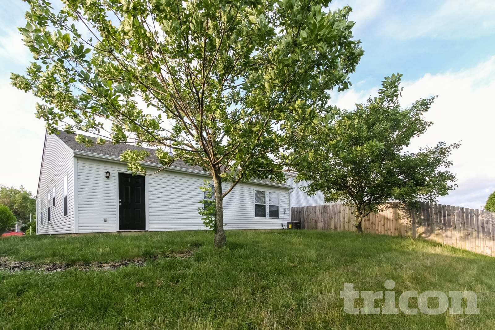 Building Photo - 171 Declaration Dr