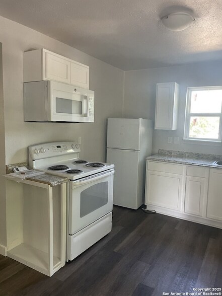 Building Photo - 4818 Monterey St