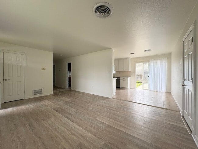 Building Photo - Charming 3 Bedroom Home in Galt