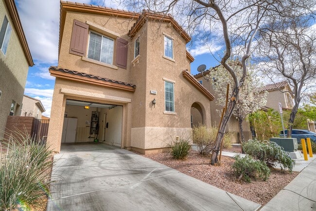 Building Photo - Status: Accepting Applications