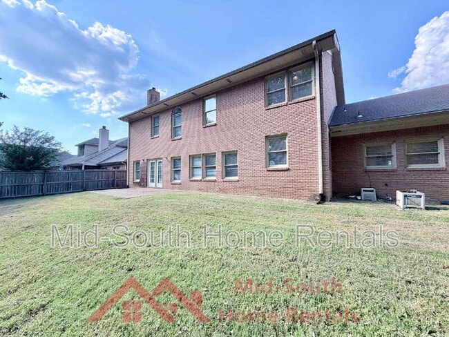 Building Photo - 8971 Meaghan Dr