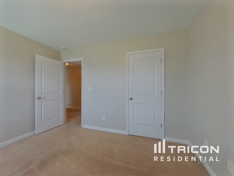 Building Photo - 2148 Grv Lndg Wy