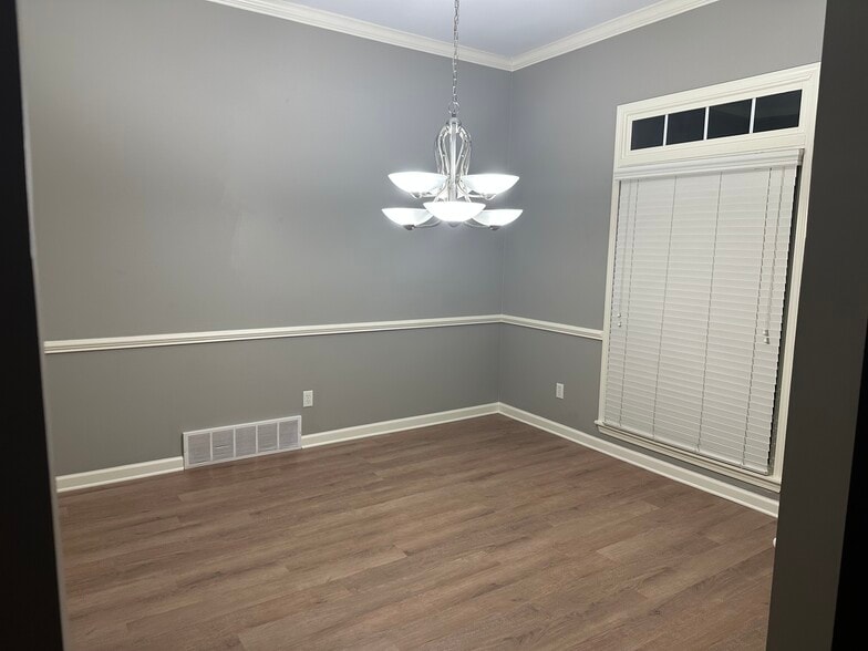 Dining Room - 1695 Berryhill Rd