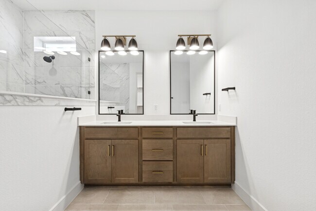 Building Photo - 279 Flowering Senna Dr