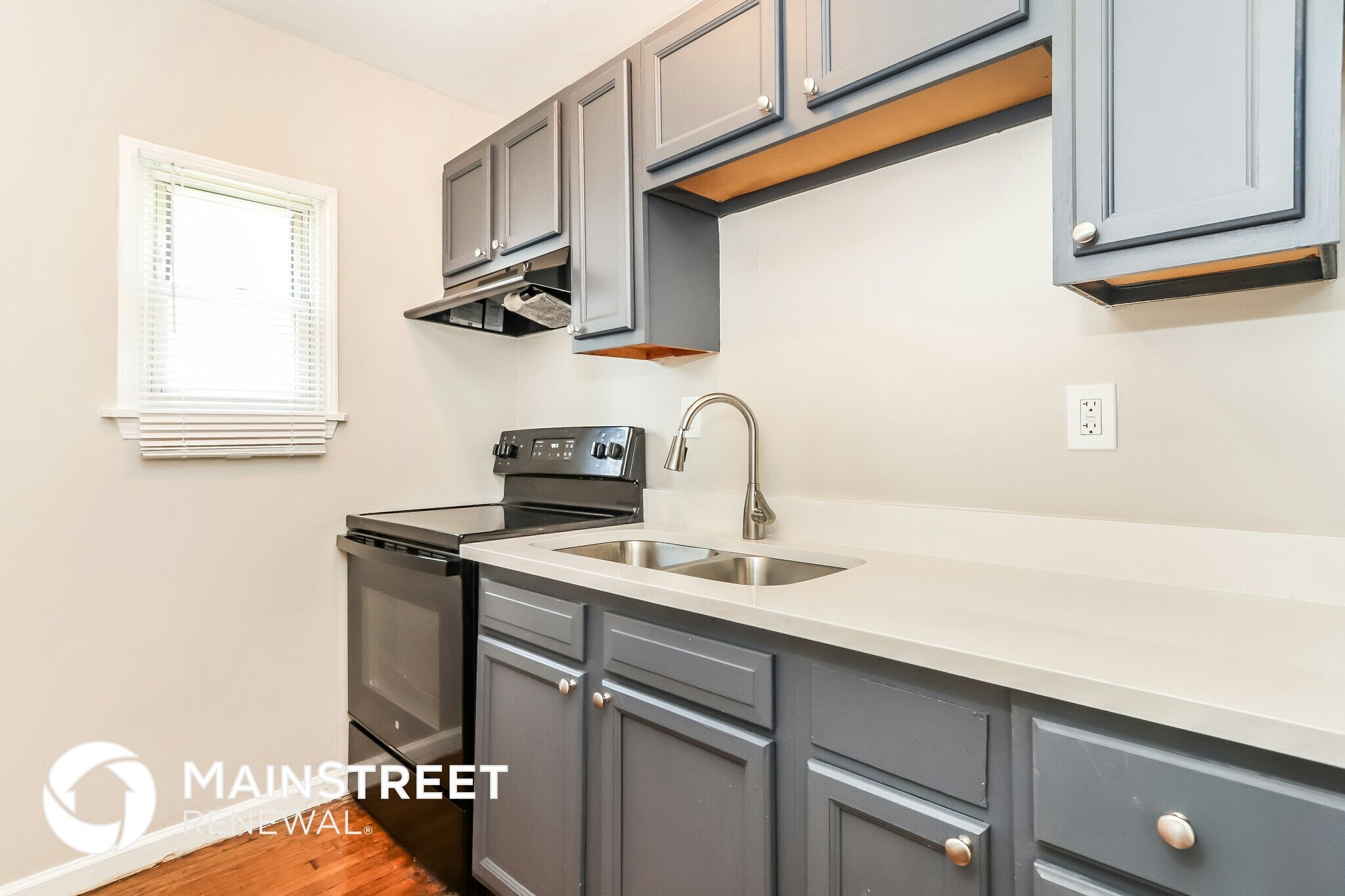 Building Photo - 415 N 42nd St