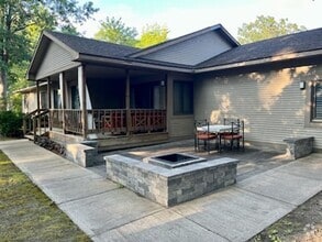 Building Photo - The Webster Street Retreat: A Fabulous Hot...