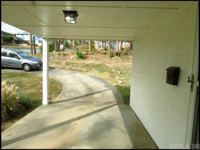 Building Photo - 101 White Oak Ln