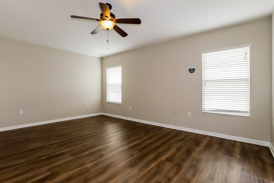 Building Photo - 12608 Evington Point Dr