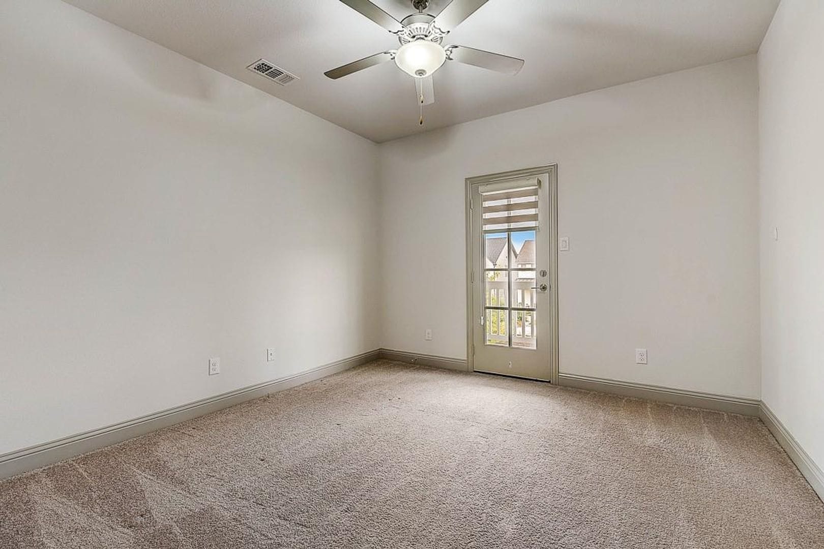 Building Photo - 4145 Sechrist Dr