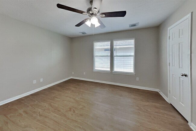 Building Photo - 20610 Emerald Spruce Ct