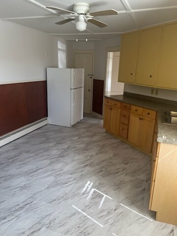 Building Photo - 236 College Ave