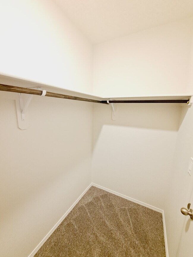 Building Photo - 761 Desert Senna Ave SW