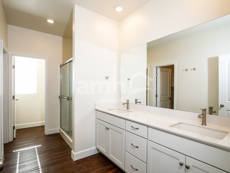 Building Photo - 5078 W White Ash Ct
