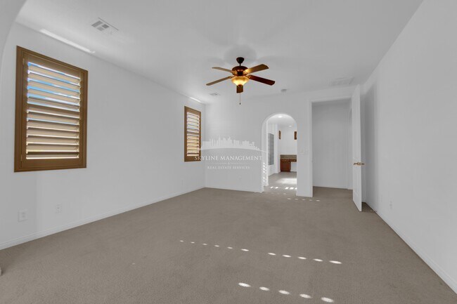 Building Photo - 8445 Cambrils Ave